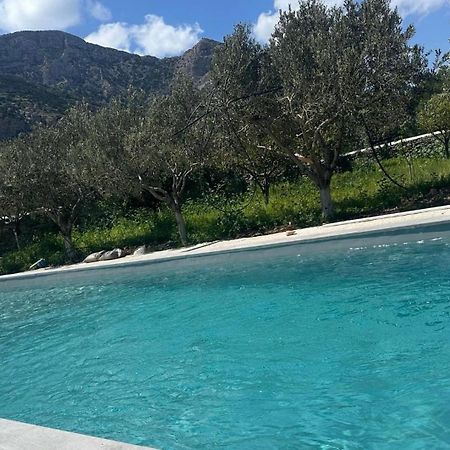 Villa River With Pool カマライ エクステリア 写真